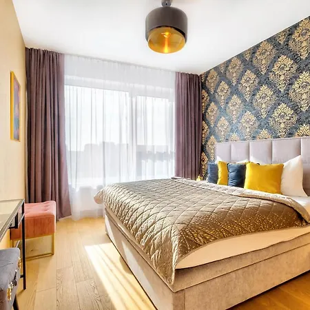 Klinger Downtown High Floor Apartman Pozsony