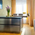 דירה Klinger Downtown High Floor
