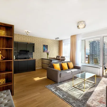 דירה Klinger Downtown High Floor ברטיסלאבה