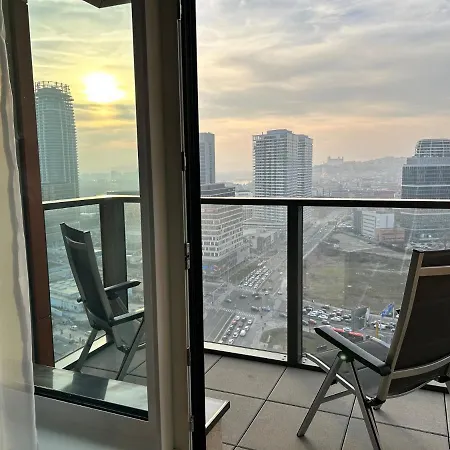 Klinger Downtown High Floor Lägenhet *